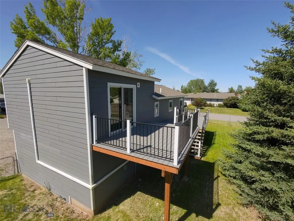 703 Mayfair Belgrade MT 59714