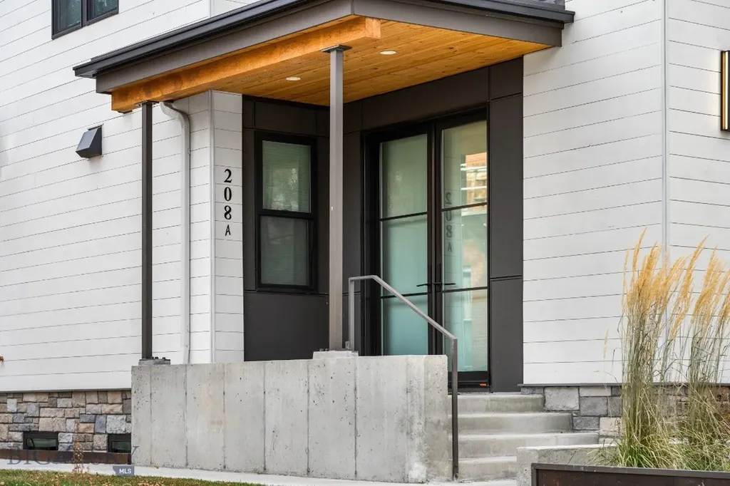 208 S 3rd Avenue Bozeman MT 59715