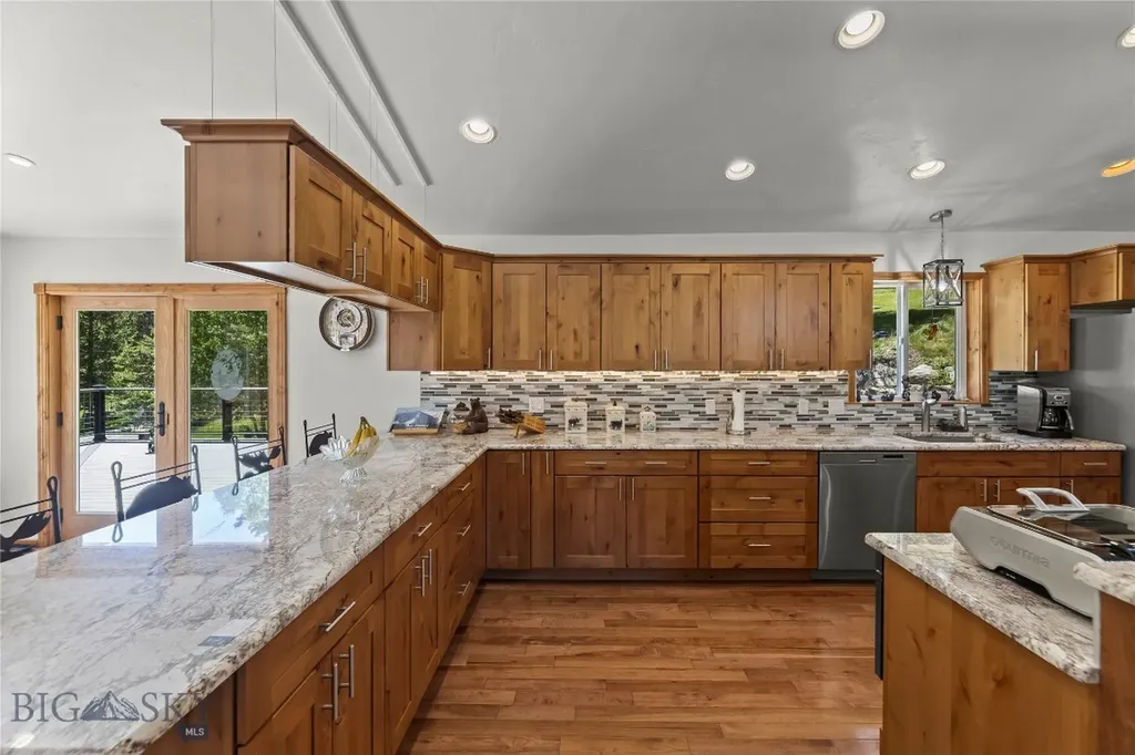 23 Whispering Pines Way Cardwell MT 59721