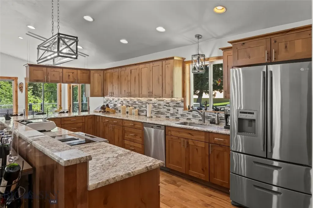 23 Whispering Pines Way Cardwell MT 59721