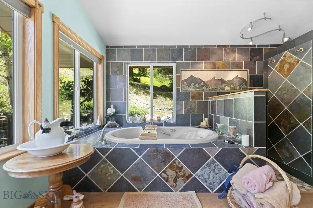 23 Whispering Pines Way Cardwell MT 59721