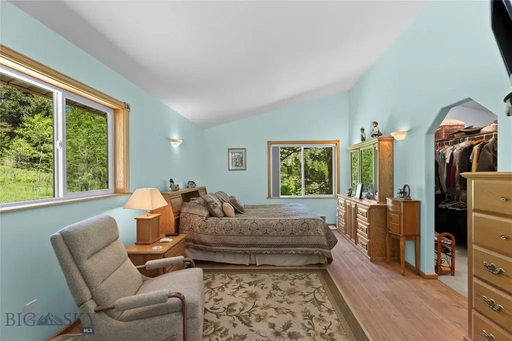 23 Whispering Pines Way Cardwell MT 59721