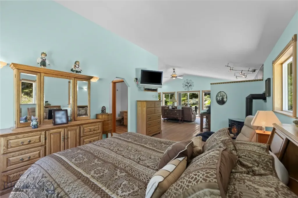 23 Whispering Pines Way Cardwell MT 59721