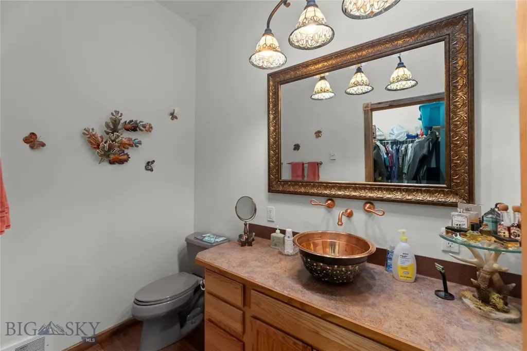 23 Whispering Pines Way Cardwell MT 59721
