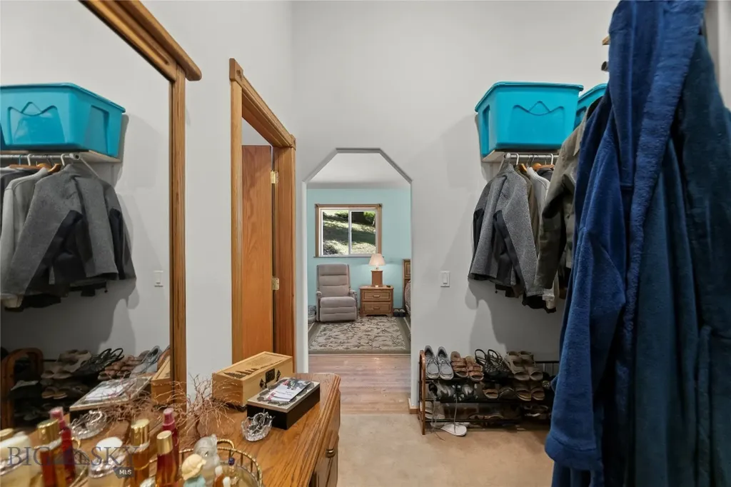 23 Whispering Pines Way Cardwell MT 59721