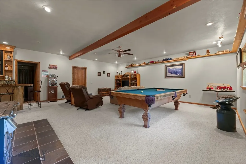 23 Whispering Pines Way Cardwell MT 59721