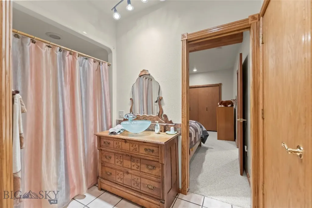 23 Whispering Pines Way Cardwell MT 59721