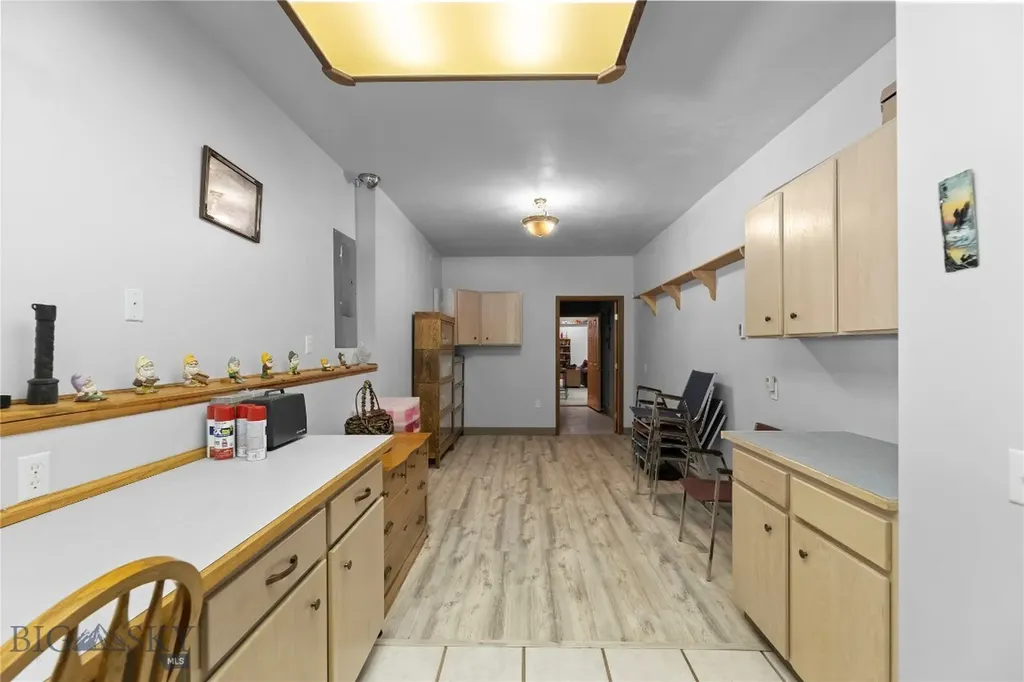 23 Whispering Pines Way Cardwell MT 59721