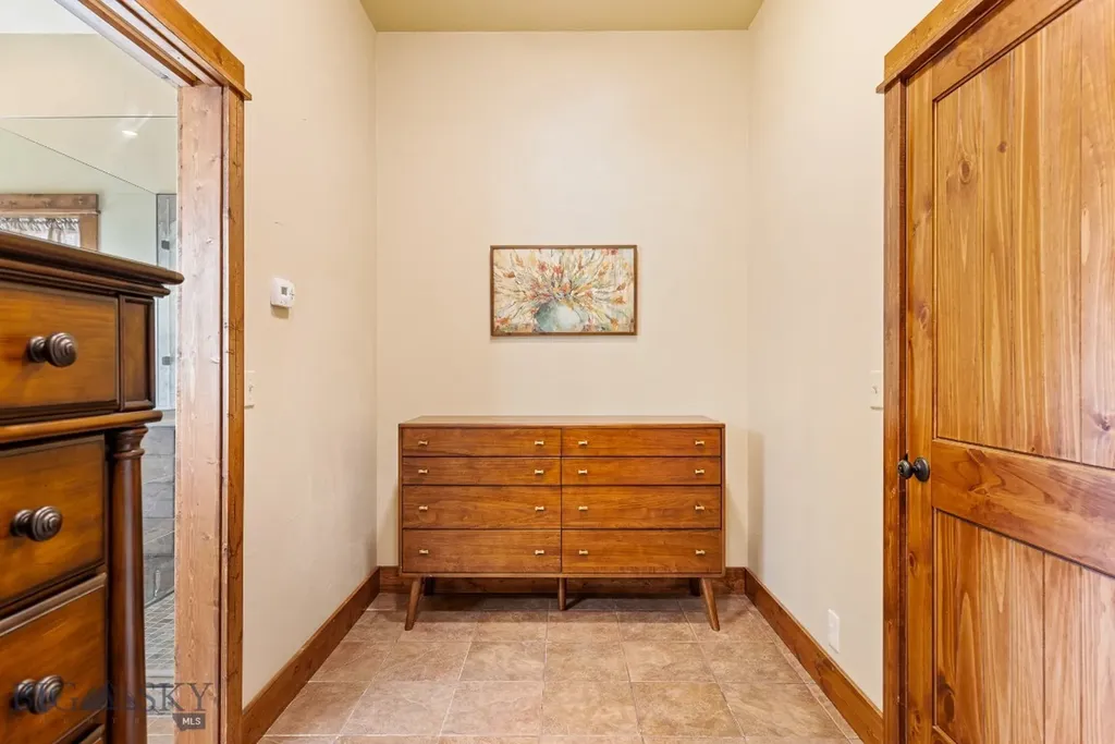 11 Twin Knob Lane Mcallister MT 59740