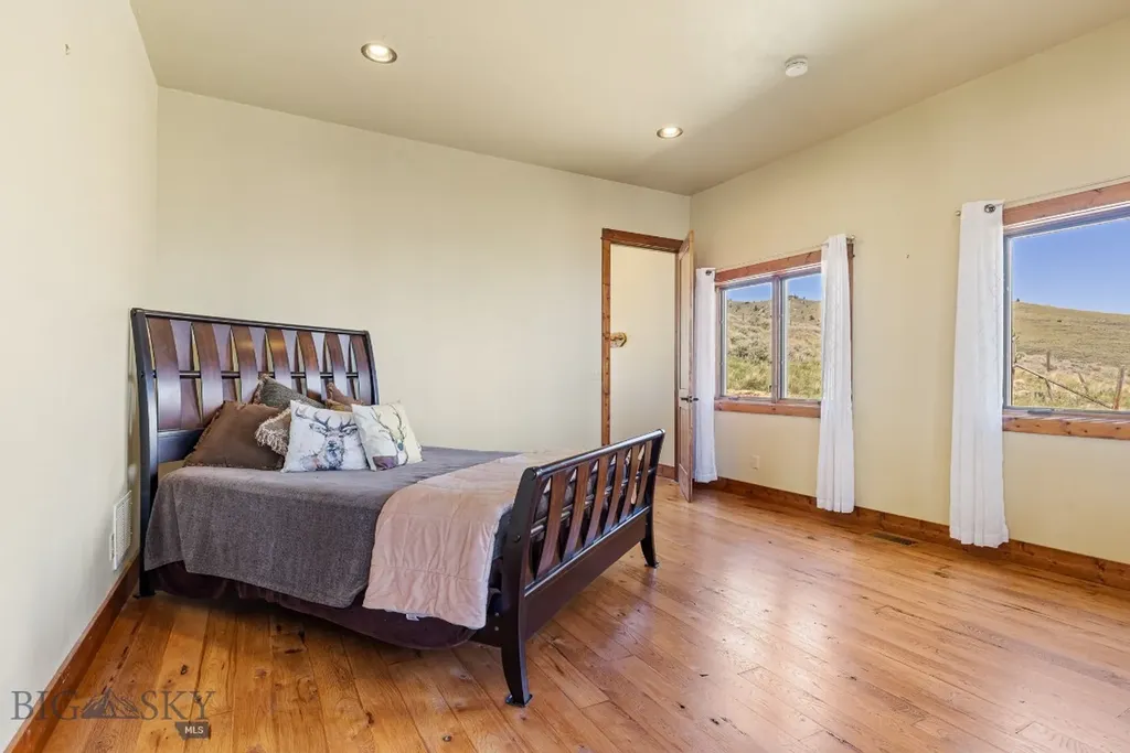 11 Twin Knob Lane Mcallister MT 59740