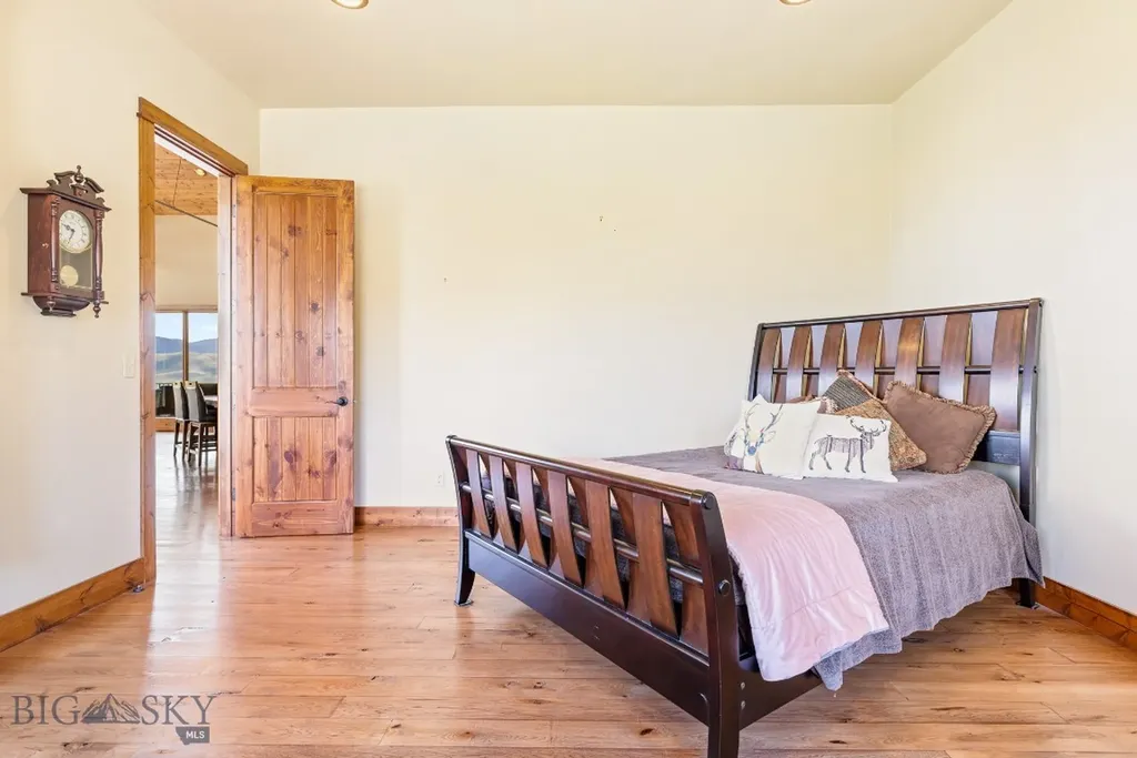 11 Twin Knob Lane Mcallister MT 59740