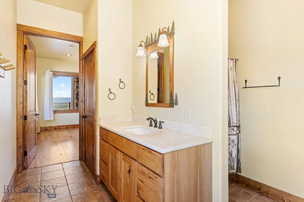11 Twin Knob Lane Mcallister MT 59740