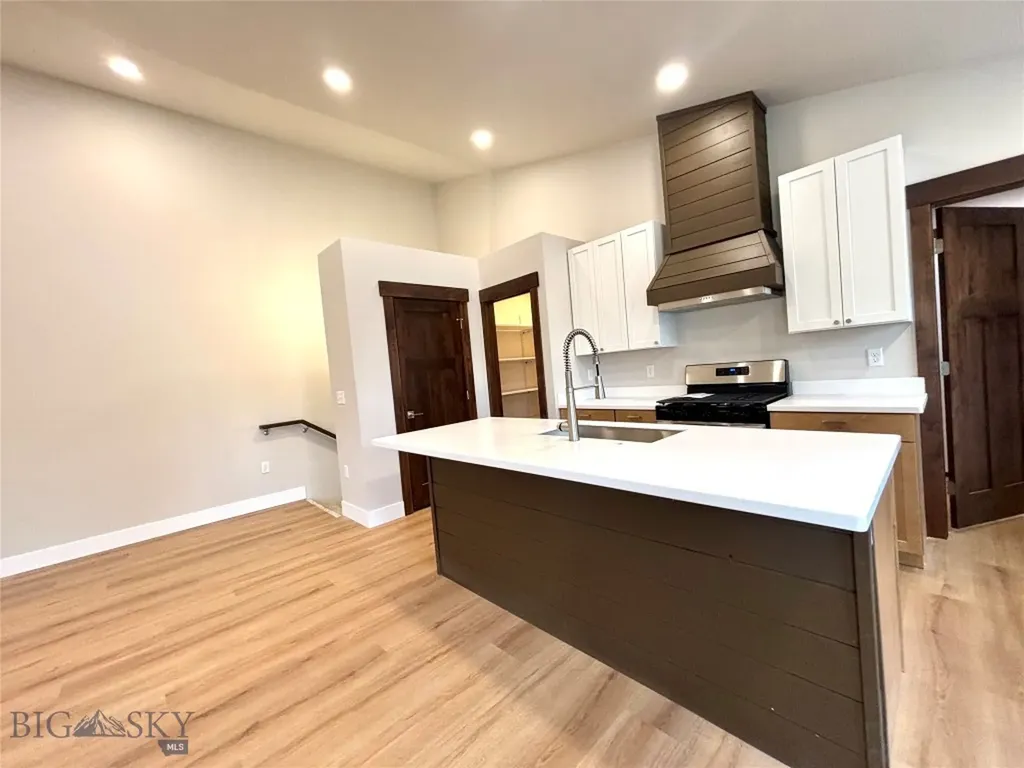 720 Elm Street Helena MT 59601