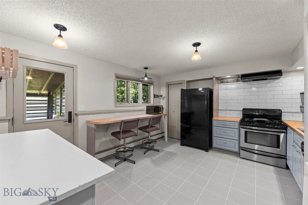 7103 Bristol Lane Bozeman MT 59715