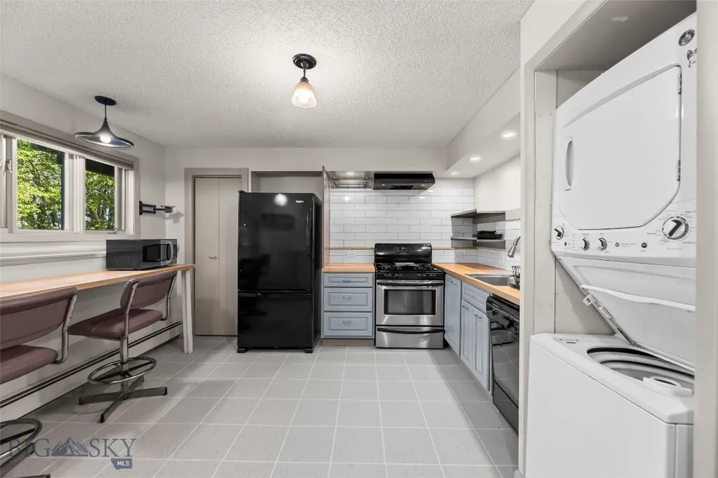 7103 Bristol Lane Bozeman MT 59715
