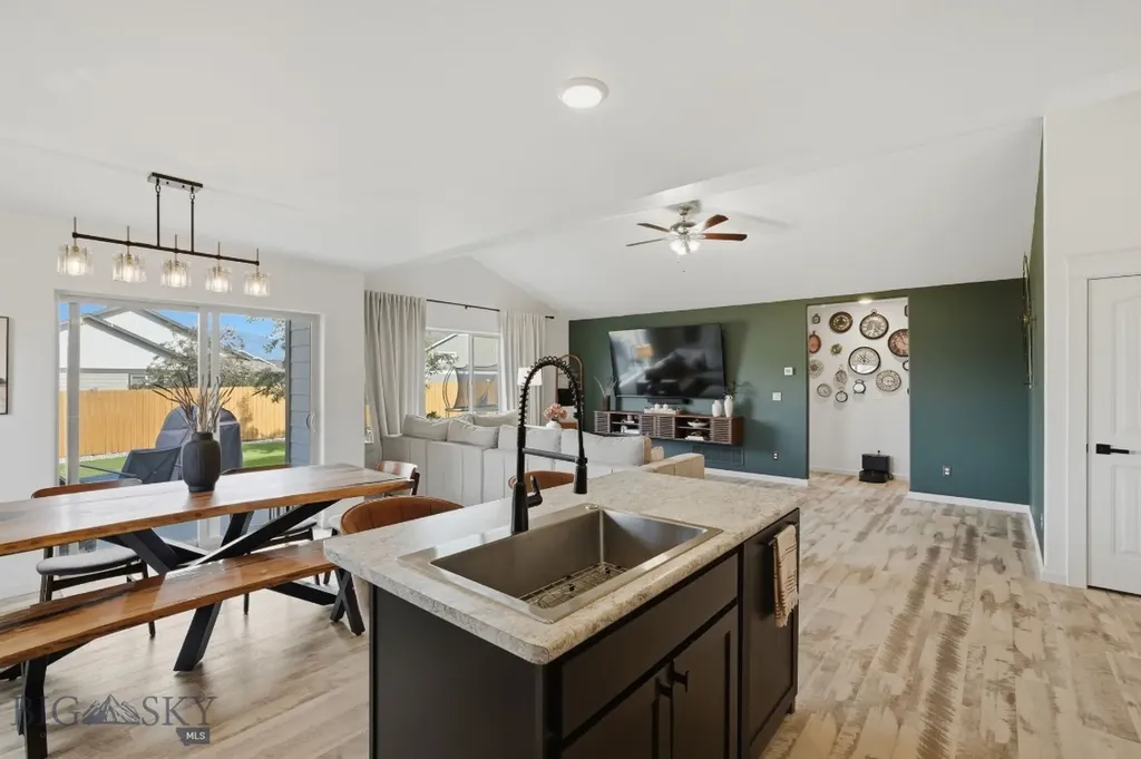 1704 Shelby Avenue Belgrade MT 59714