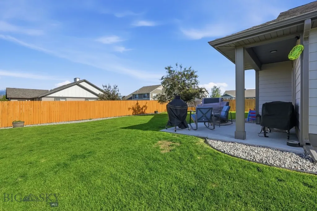 1704 Shelby Avenue Belgrade MT 59714