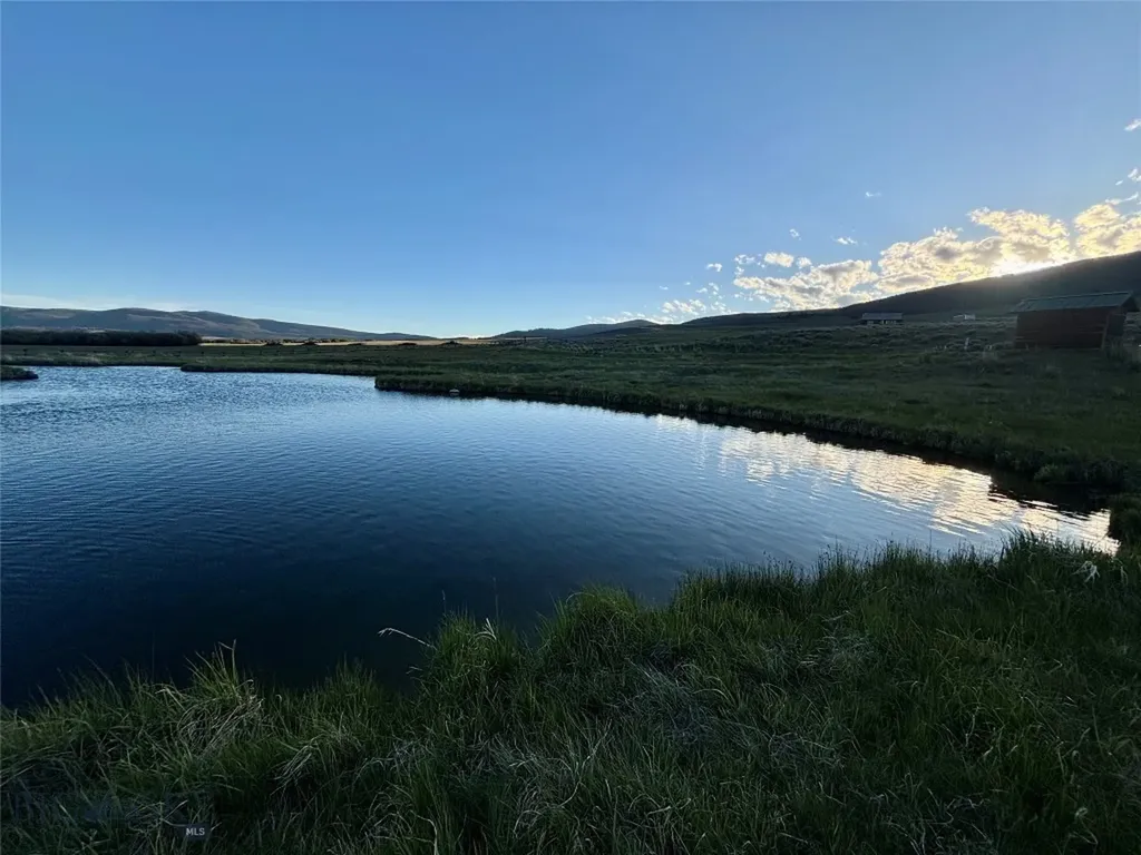 90 Meadow Lake Lane Polaris MT 59746