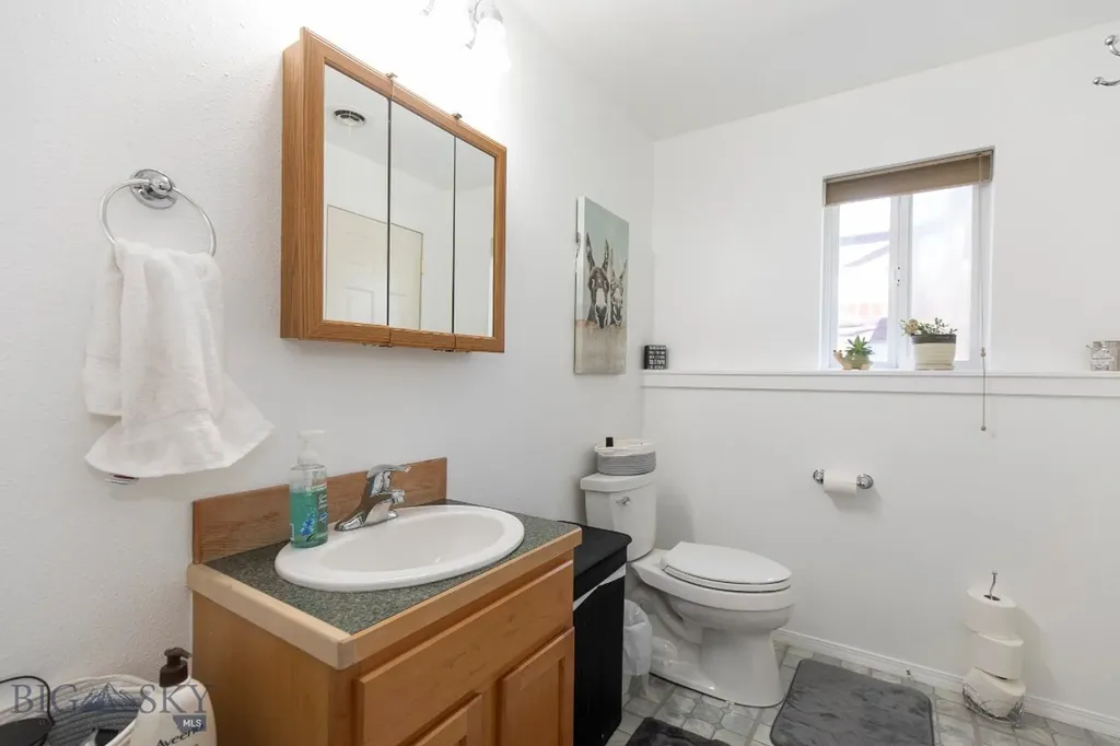 1107 W Central Avenue Belgrade MT 59714