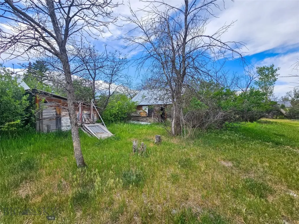 708 Anderson Street Big Timber MT 59011