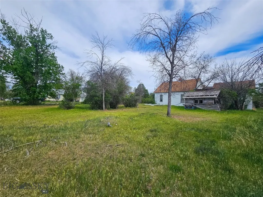 708 Anderson Street Big Timber MT 59011