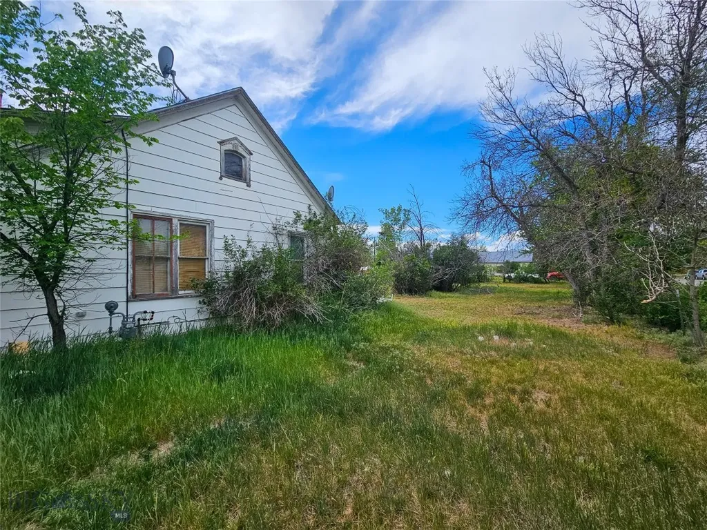 708 Anderson Street Big Timber MT 59011