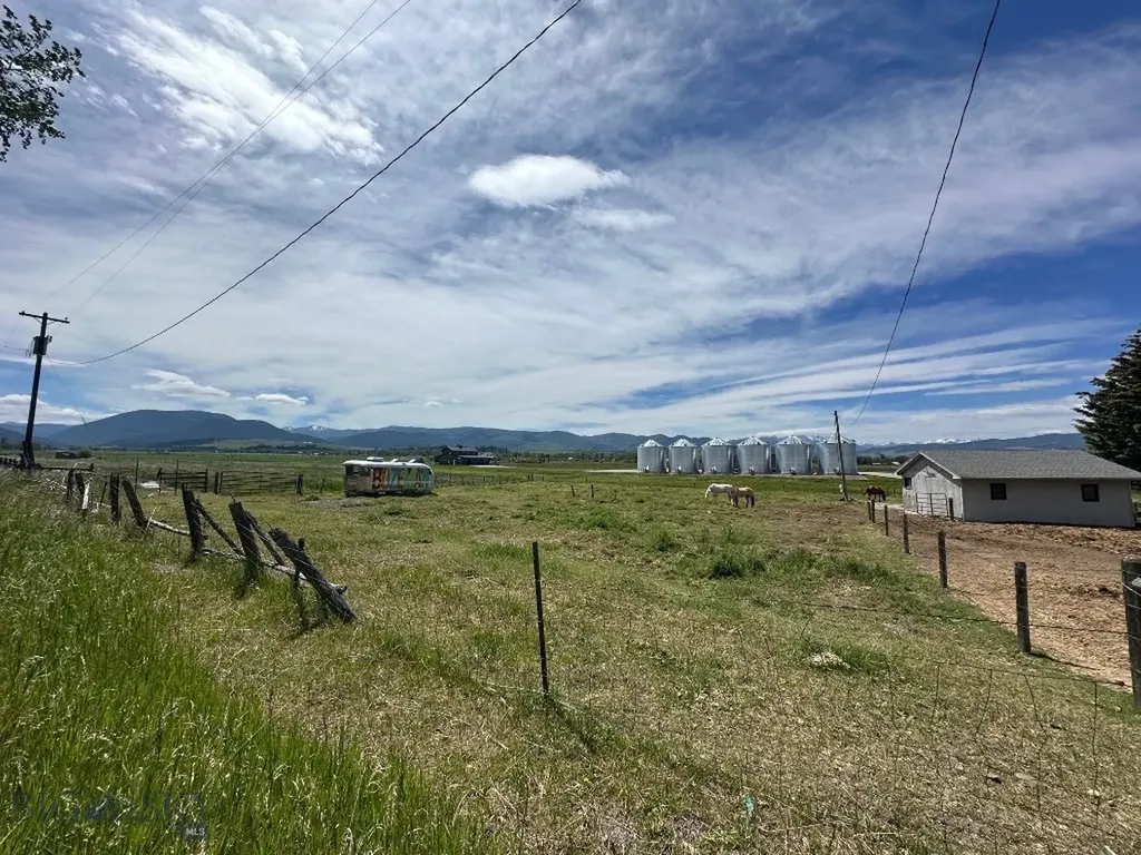 11261 Law Road Bozeman MT 59718