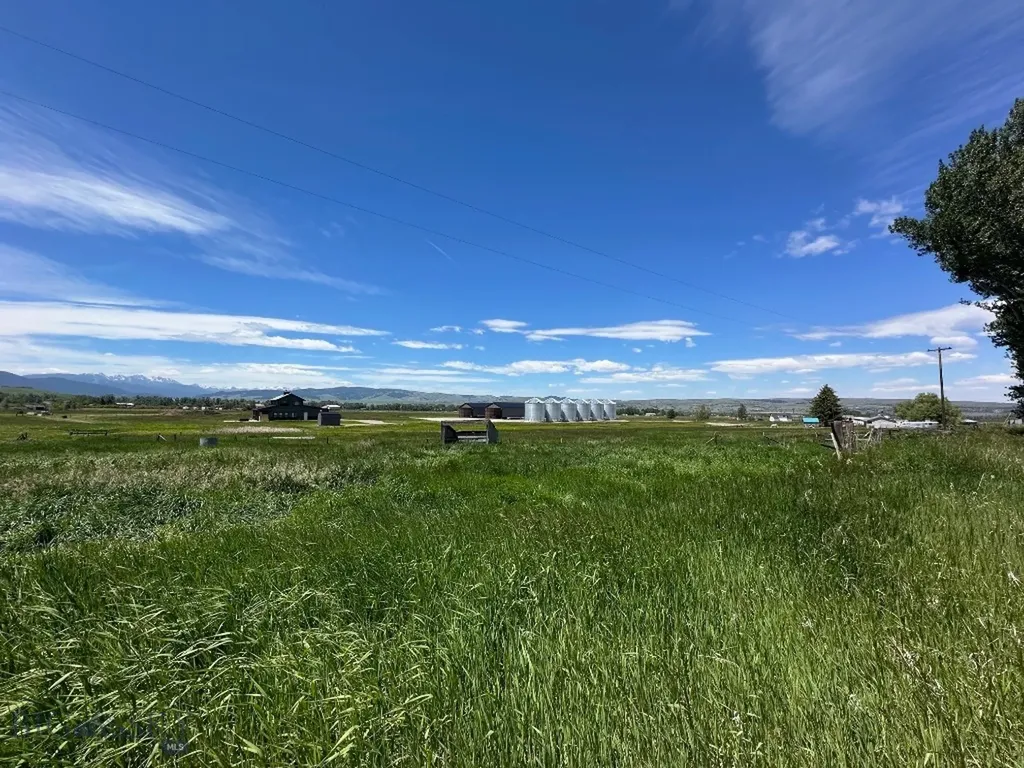 11261 Law Road Bozeman MT 59718