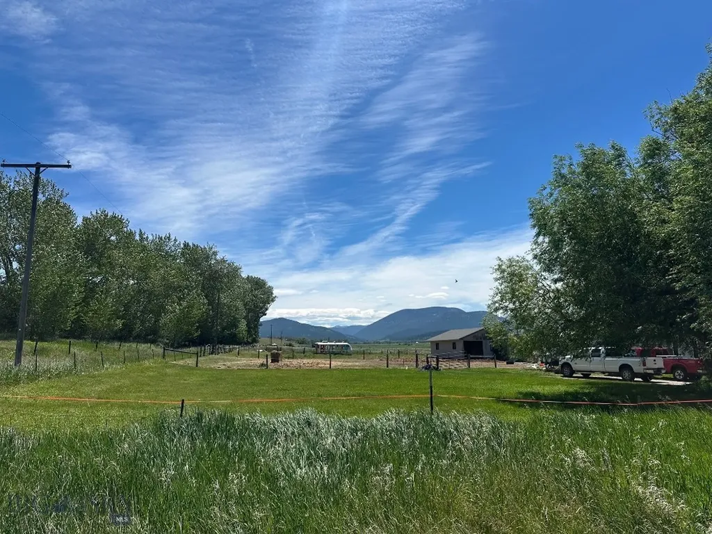 11261 Law Road Bozeman MT 59718