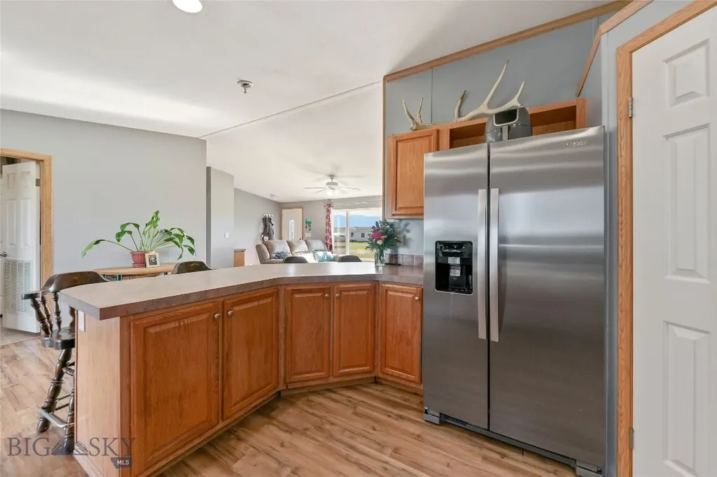 295 Astor Avenue Belgrade MT 59714