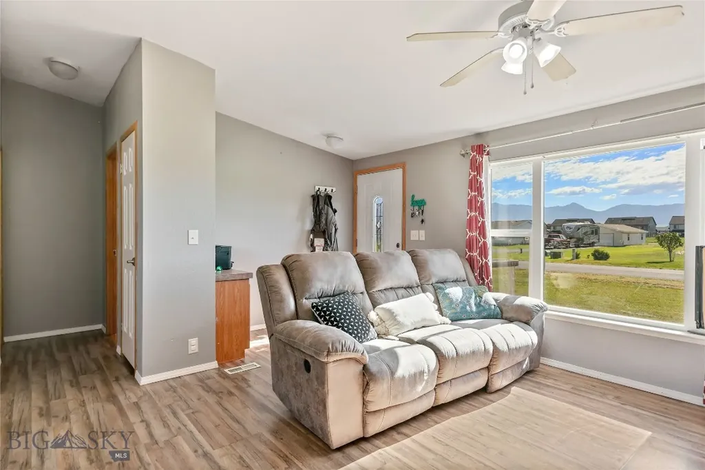 295 Astor Avenue Belgrade MT 59714