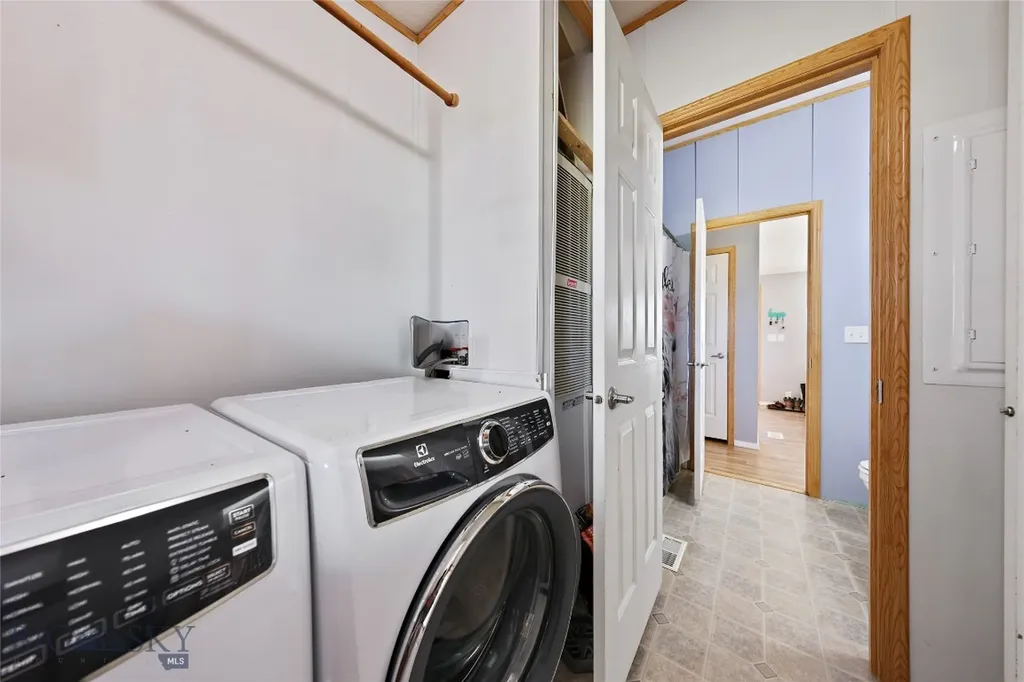 295 Astor Avenue Belgrade MT 59714