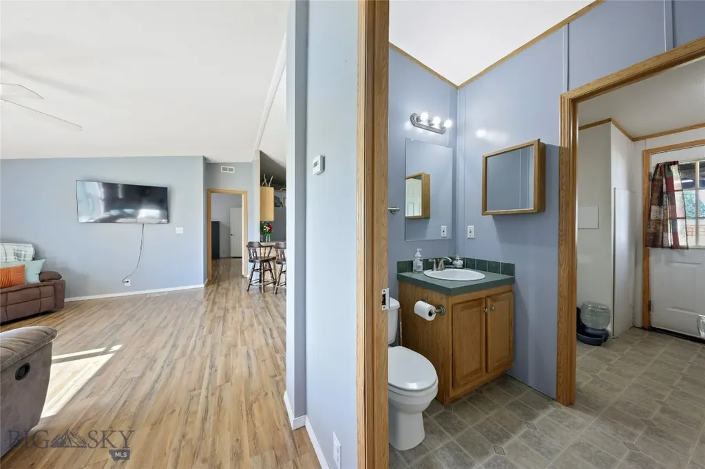 295 Astor Avenue Belgrade MT 59714