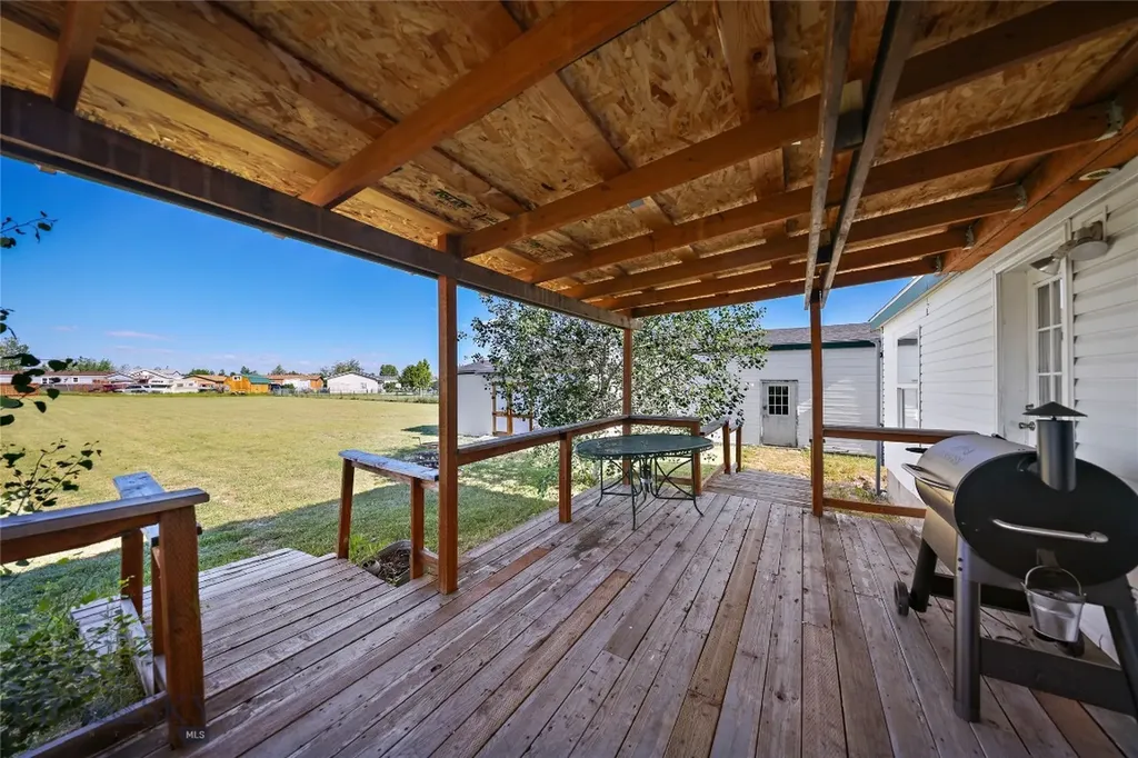295 Astor Avenue Belgrade MT 59714