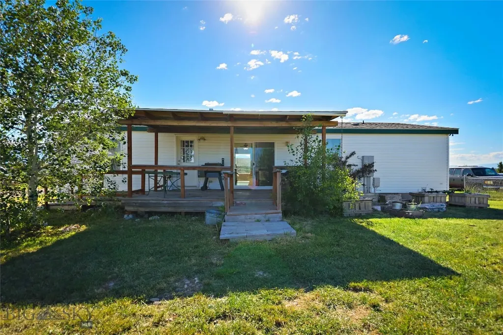 295 Astor Avenue Belgrade MT 59714