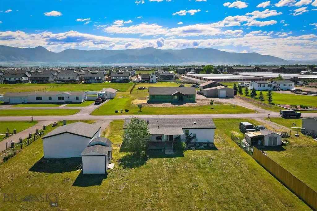 295 Astor Avenue Belgrade MT 59714