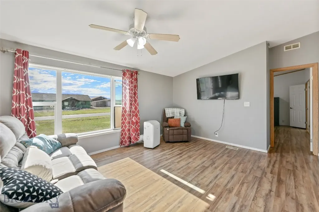 295 Astor Avenue Belgrade MT 59714
