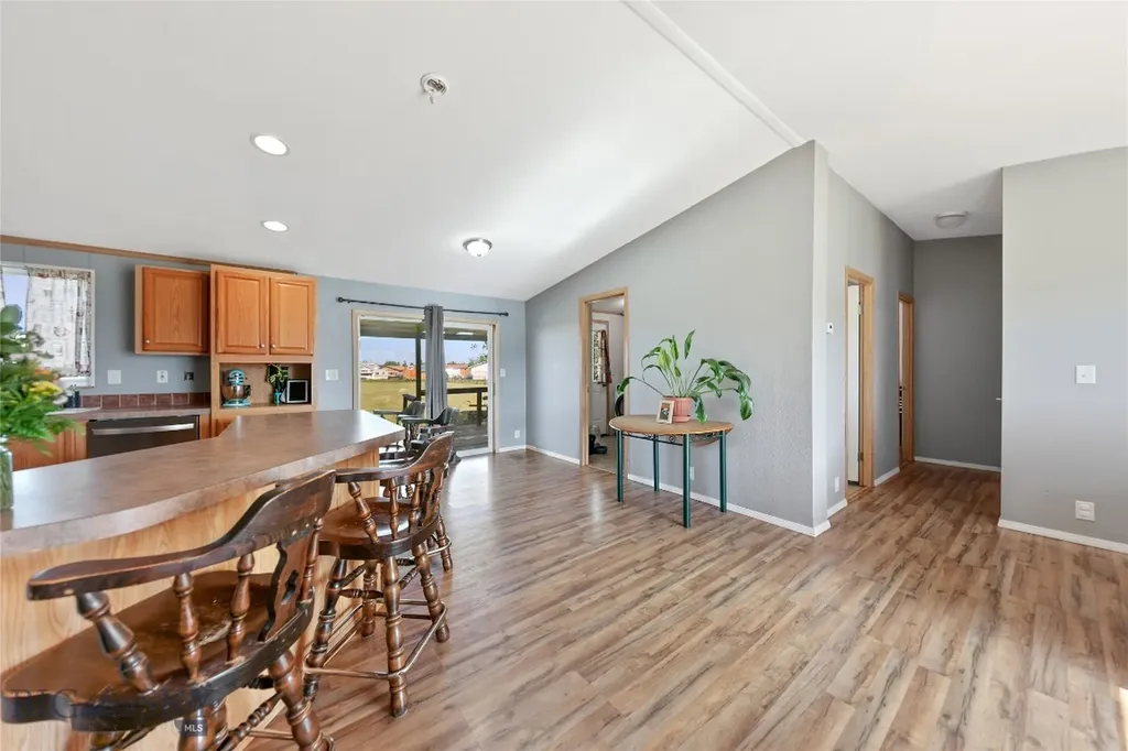 295 Astor Avenue Belgrade MT 59714