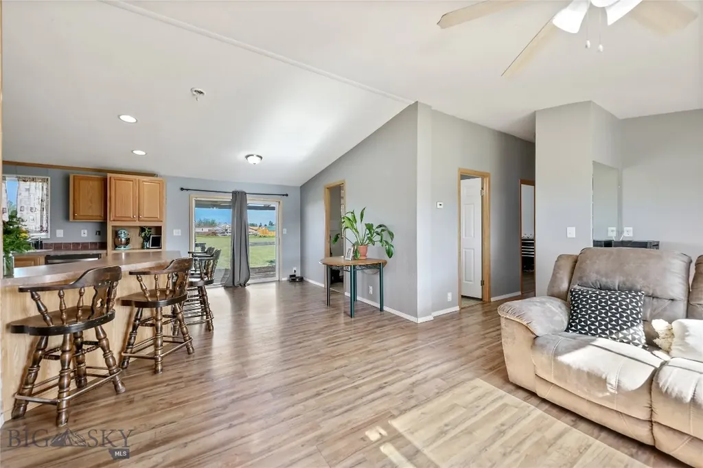 295 Astor Avenue Belgrade MT 59714