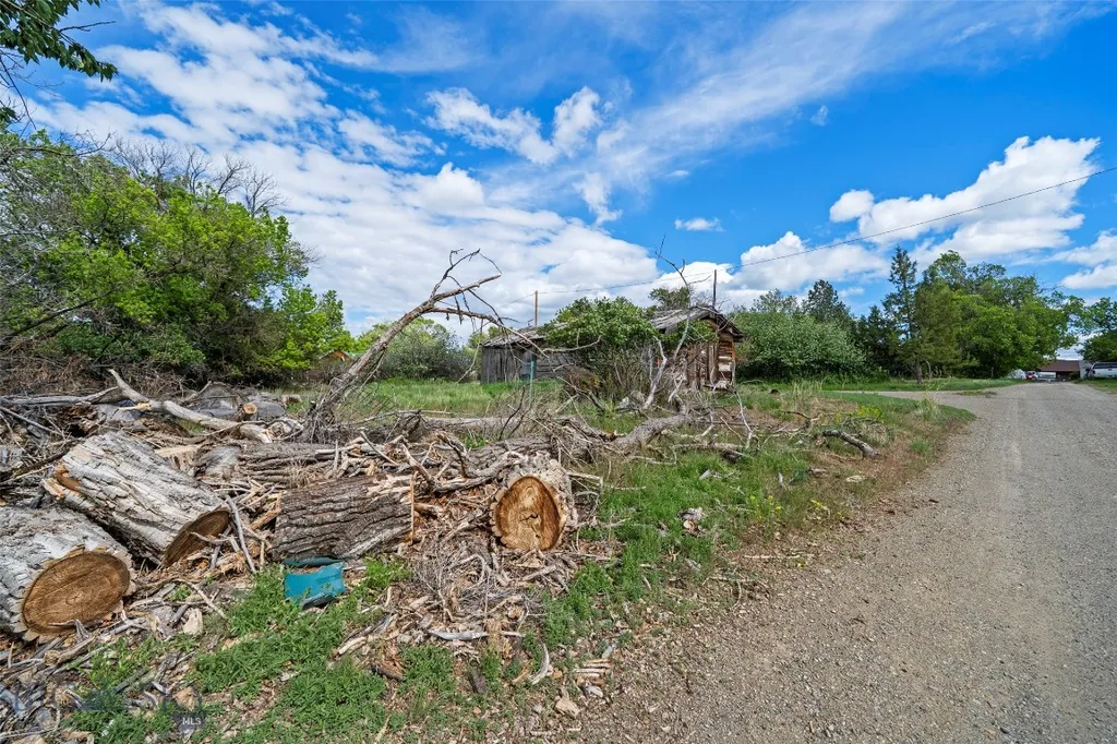Tbd Lots 1, 2, 3 Johnson Street Radersburg MT 59643