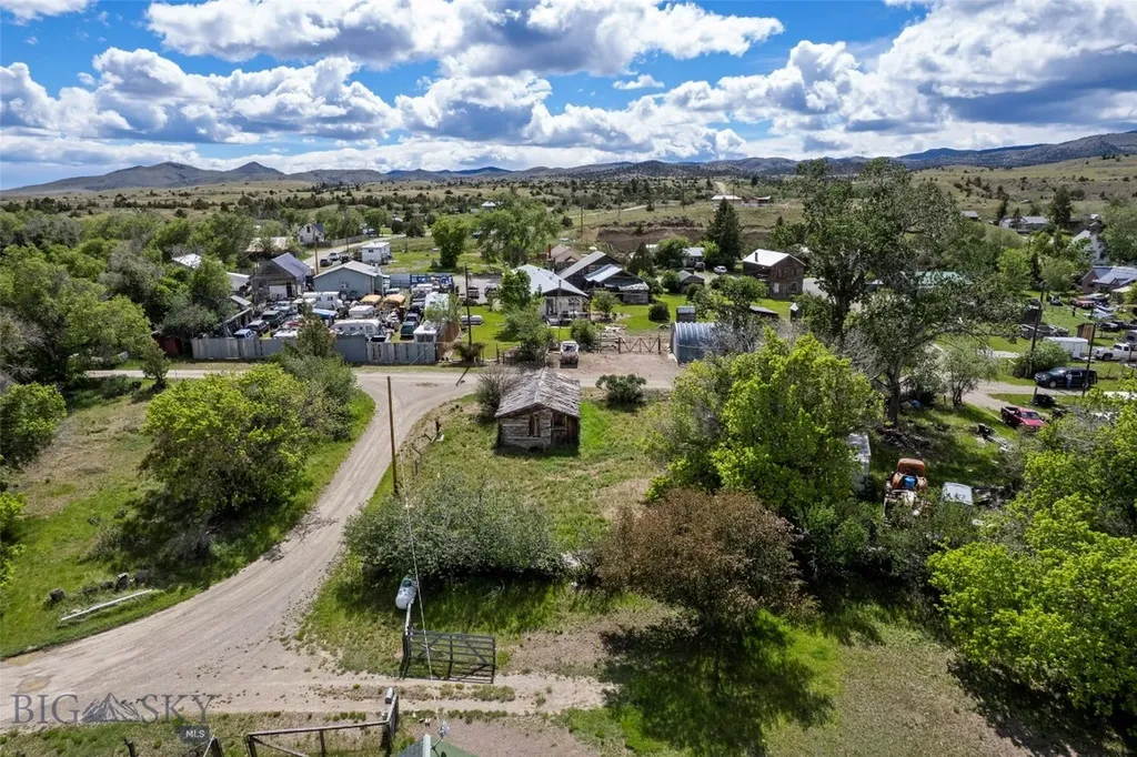 Tbd Lots 1, 2, 3 Johnson Street Radersburg MT 59643