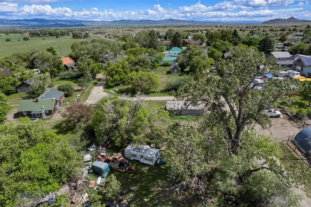 Tbd Lots 1, 2, 3 Johnson Street Radersburg MT 59643