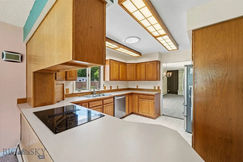 210 N Walnut Street Townsend MT 59644