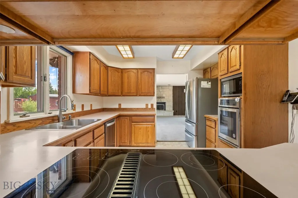 210 N Walnut Street Townsend MT 59644