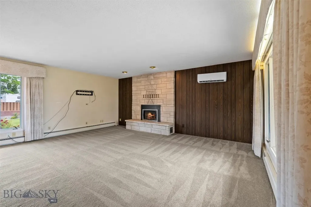 210 N Walnut Street Townsend MT 59644