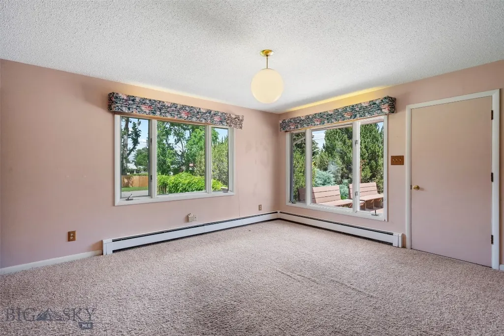210 N Walnut Street Townsend MT 59644
