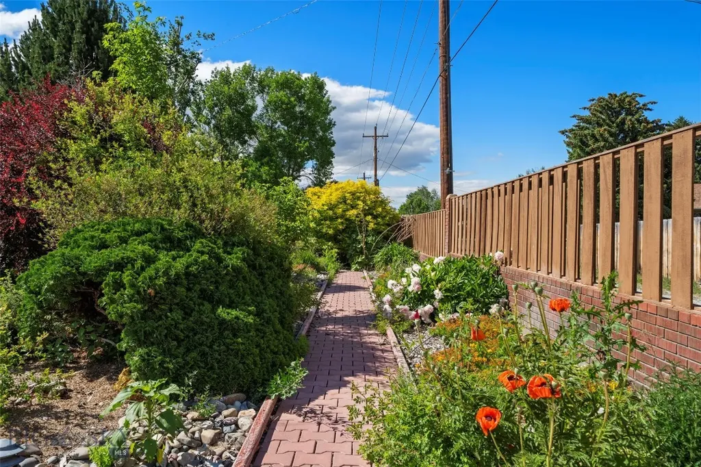 210 N Walnut Street Townsend MT 59644