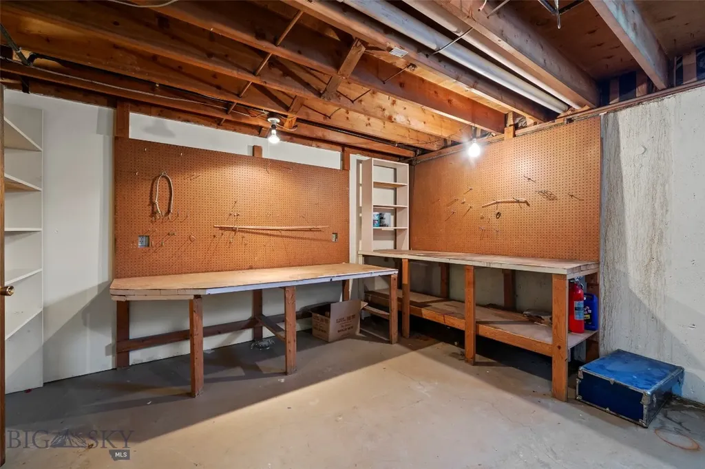 210 N Walnut Street Townsend MT 59644
