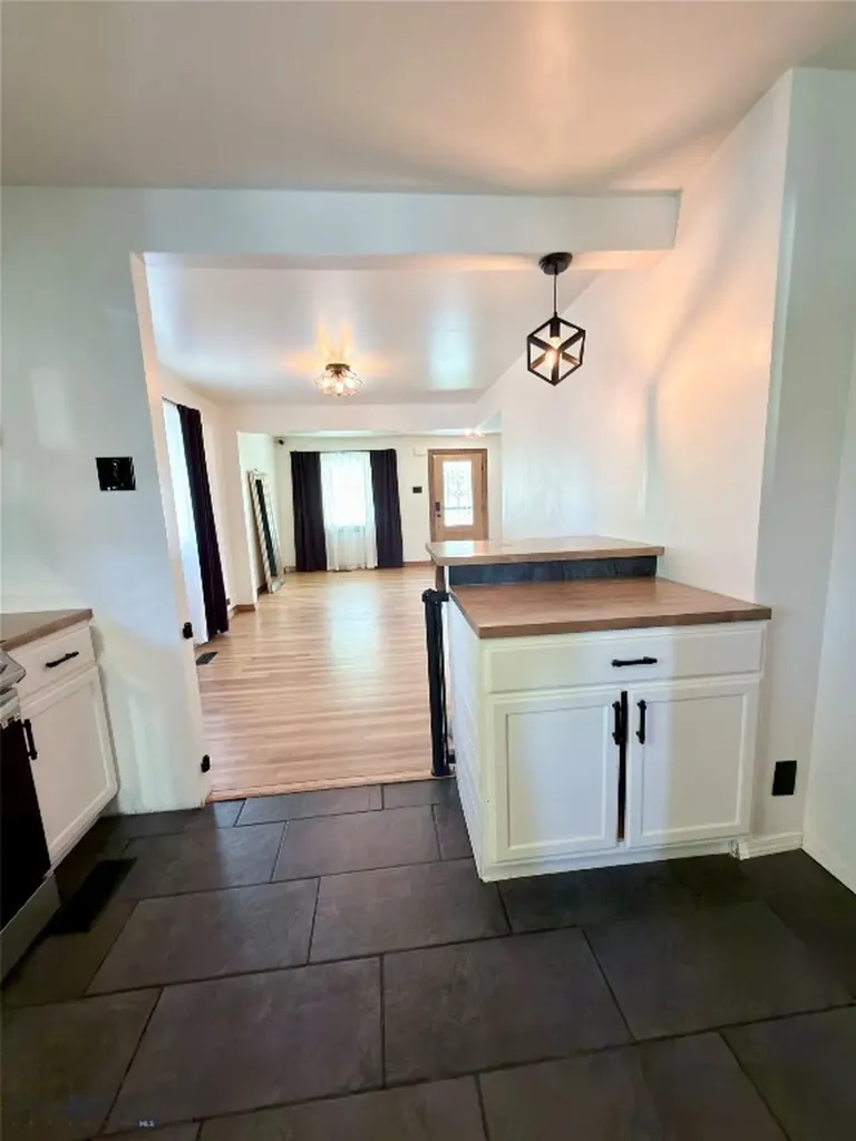 1028 S Wyoming Street Butte MT 59701