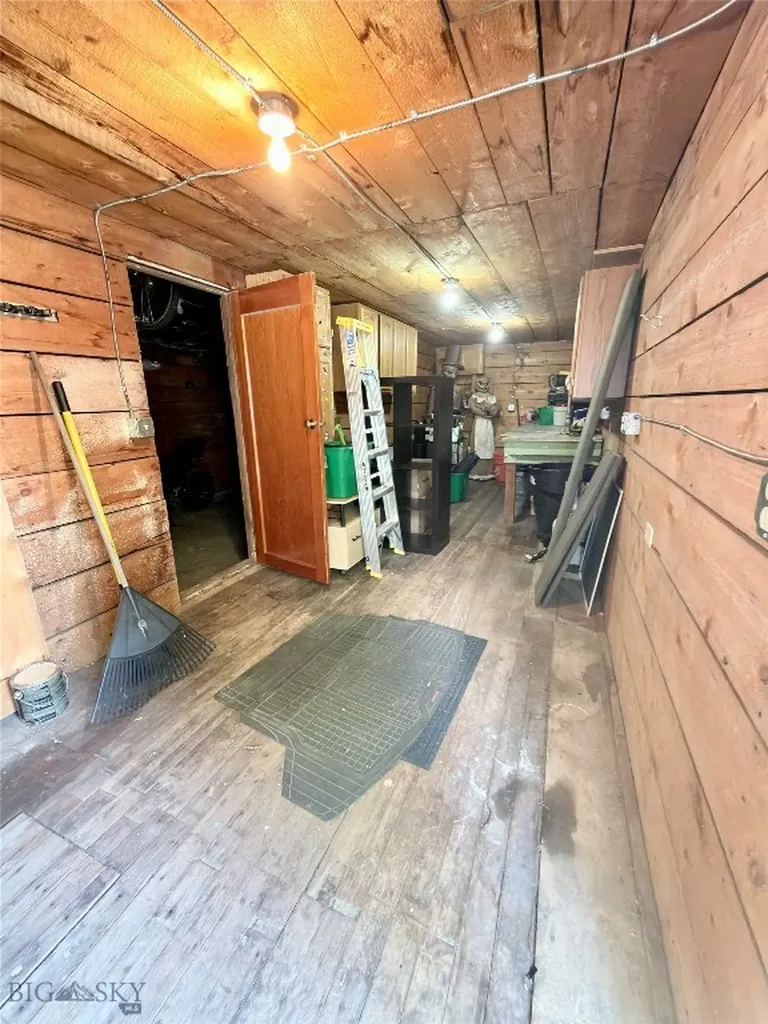 1028 S Wyoming Street Butte MT 59701
